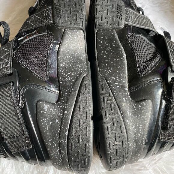 Nike Air Raid Sneakers - Picture 14 of 15